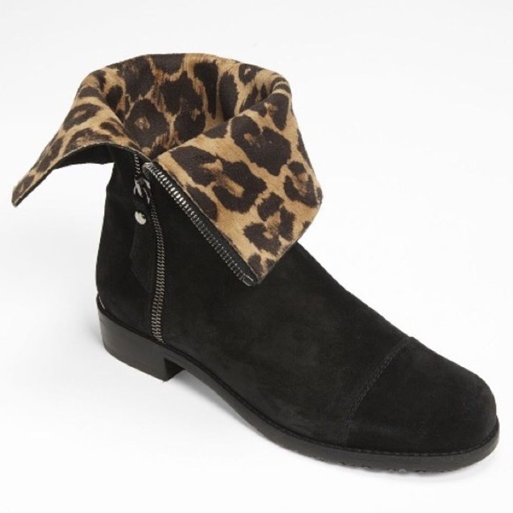 STUART Weitzman Duluth Black Suede Zip Flat Boots Size 6